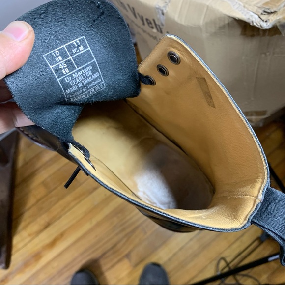 Dr Martens Lace up combat style leather boots like new - Picture 13 of 14